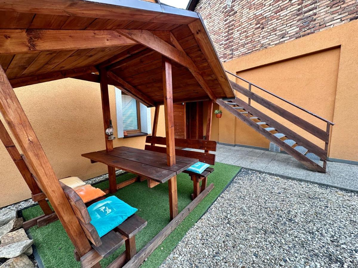 Ubytování Smrk Nove Mesto pod Smrkem Exterior foto